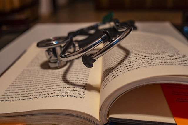 신입 직장인이 헷갈리기 쉬운 근로계약서 항목 설명